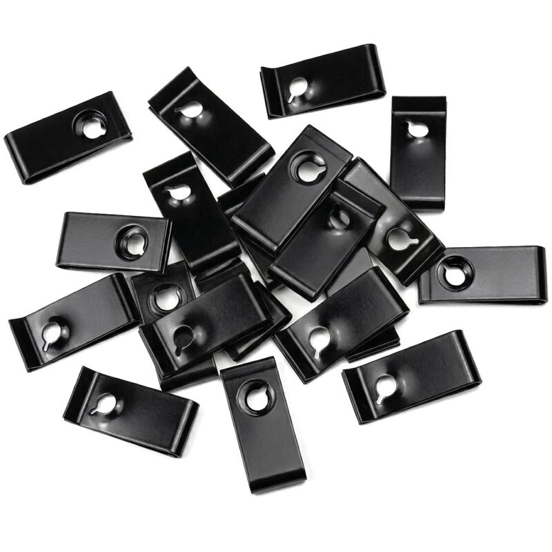 20x blaszka 24 x 11 na wkręt 4 4,8 czarna uniwersalna 11c m2024