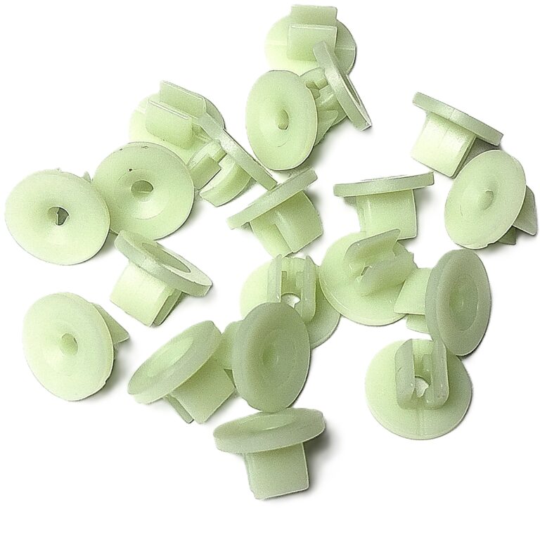 20x kostka 8,5x10 nadkola osprzęt progi osłony lamp ford vw 11c p1005