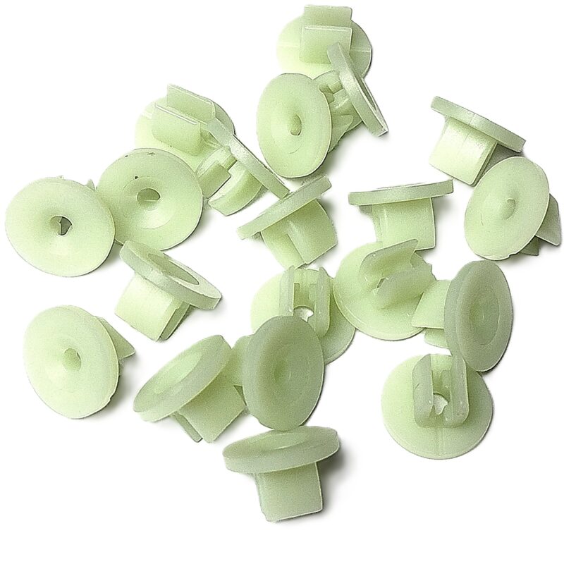 20x kostka 8,5x10 nadkola osprzęt progi osłony lamp ford vw 11c p1005